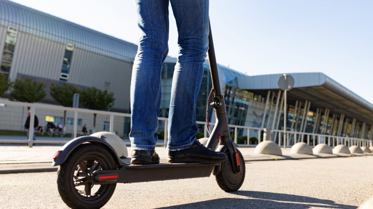 Débrider sa trottinette électrique : ce que vous risquez vraiment côté assurance